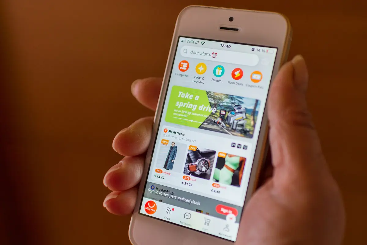 Как оплачивать покупки на AliExpress в 2026 году